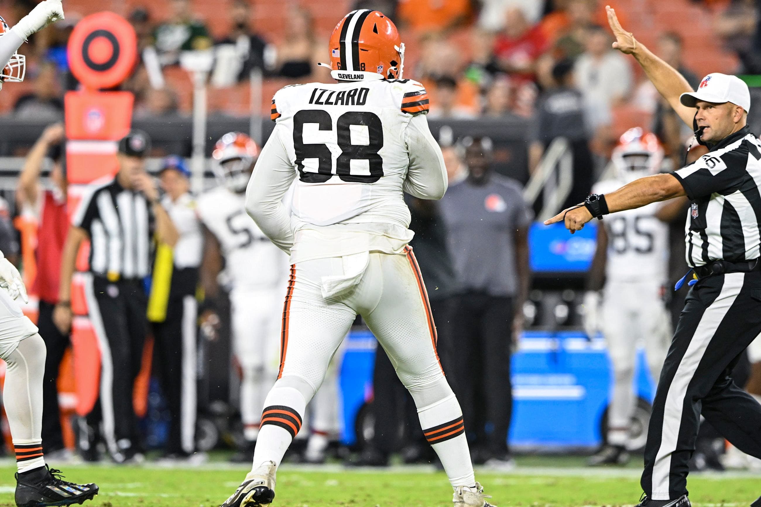 Defensive tackle Coziah Izzard (68) during a preseason NFL football game between the New England Patriots and Cleveland Browns on August 27, 2026 at Huntington Bank Field.