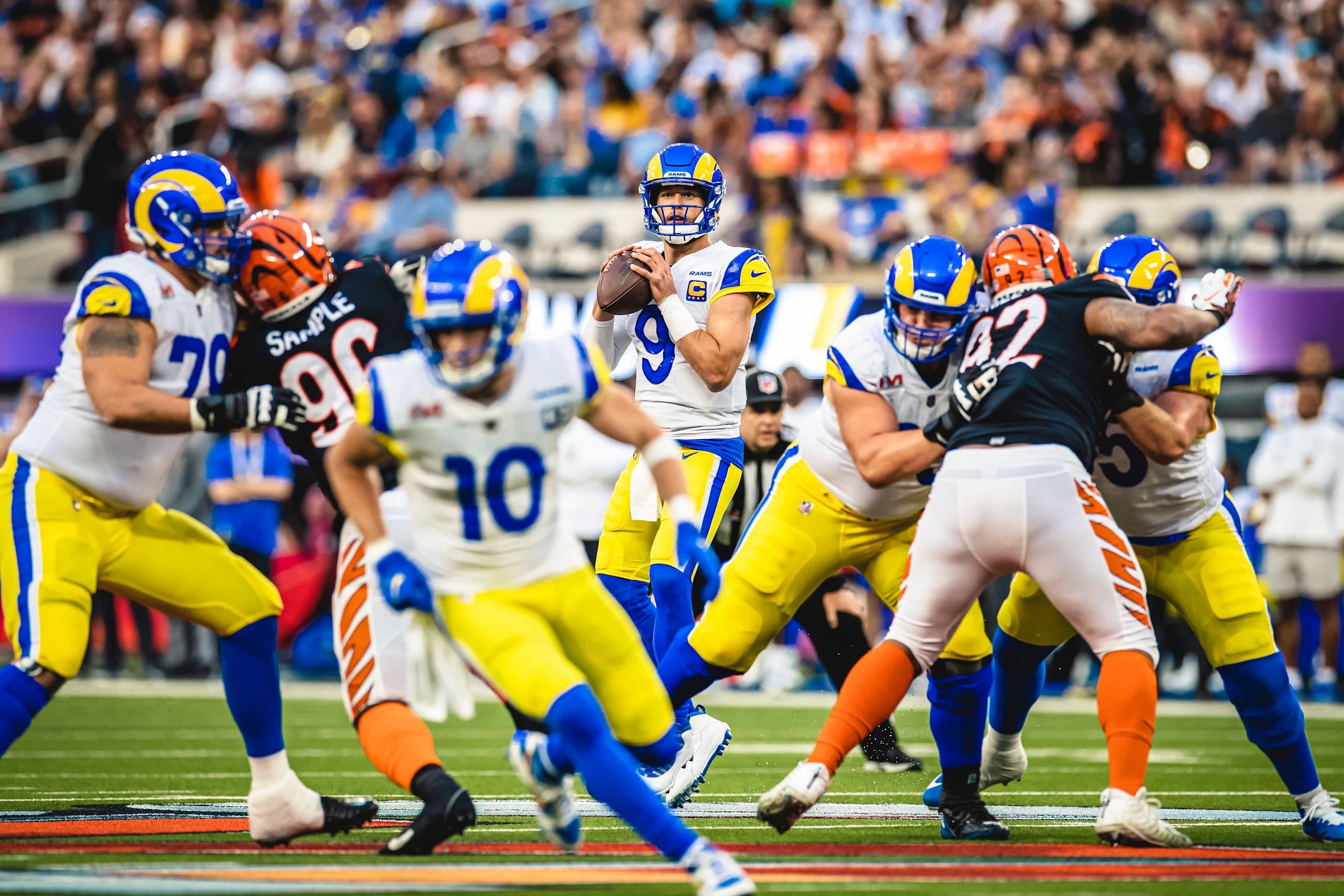 Quarterback (9) Matthew Stafford of the Los Angeles Rams drops back to pass against the Cincinnati Bengals during Super Bowl LVI, February 13, 2022, in Inglewood, CA. The Rams won 23 20. (Jeff Lewis/LA Rams)