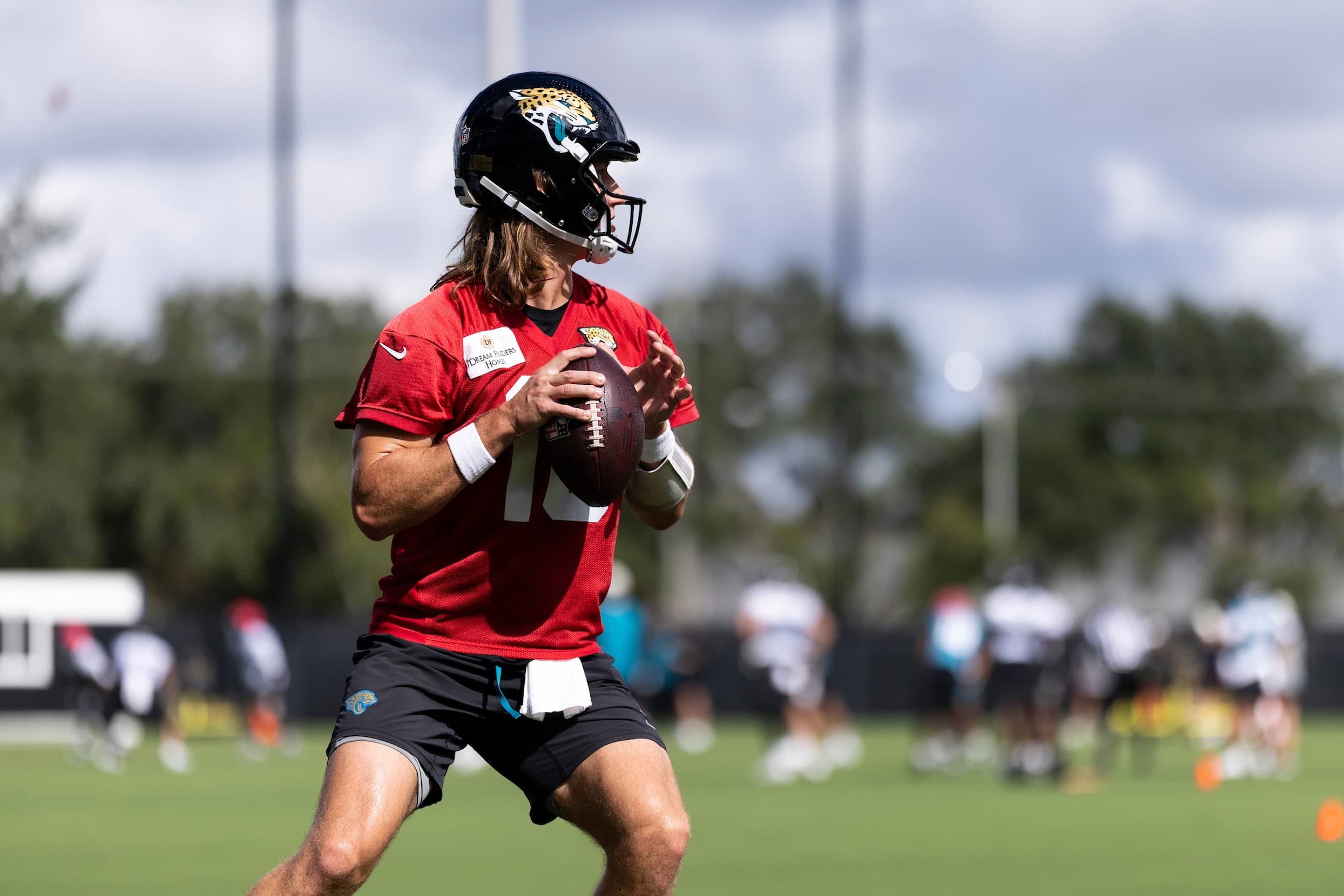 Jacksonville, Fla. — Jaguars quarterback Trevor Lawrence (16) during practice at the Miller Electric Center on September 2, 2026.