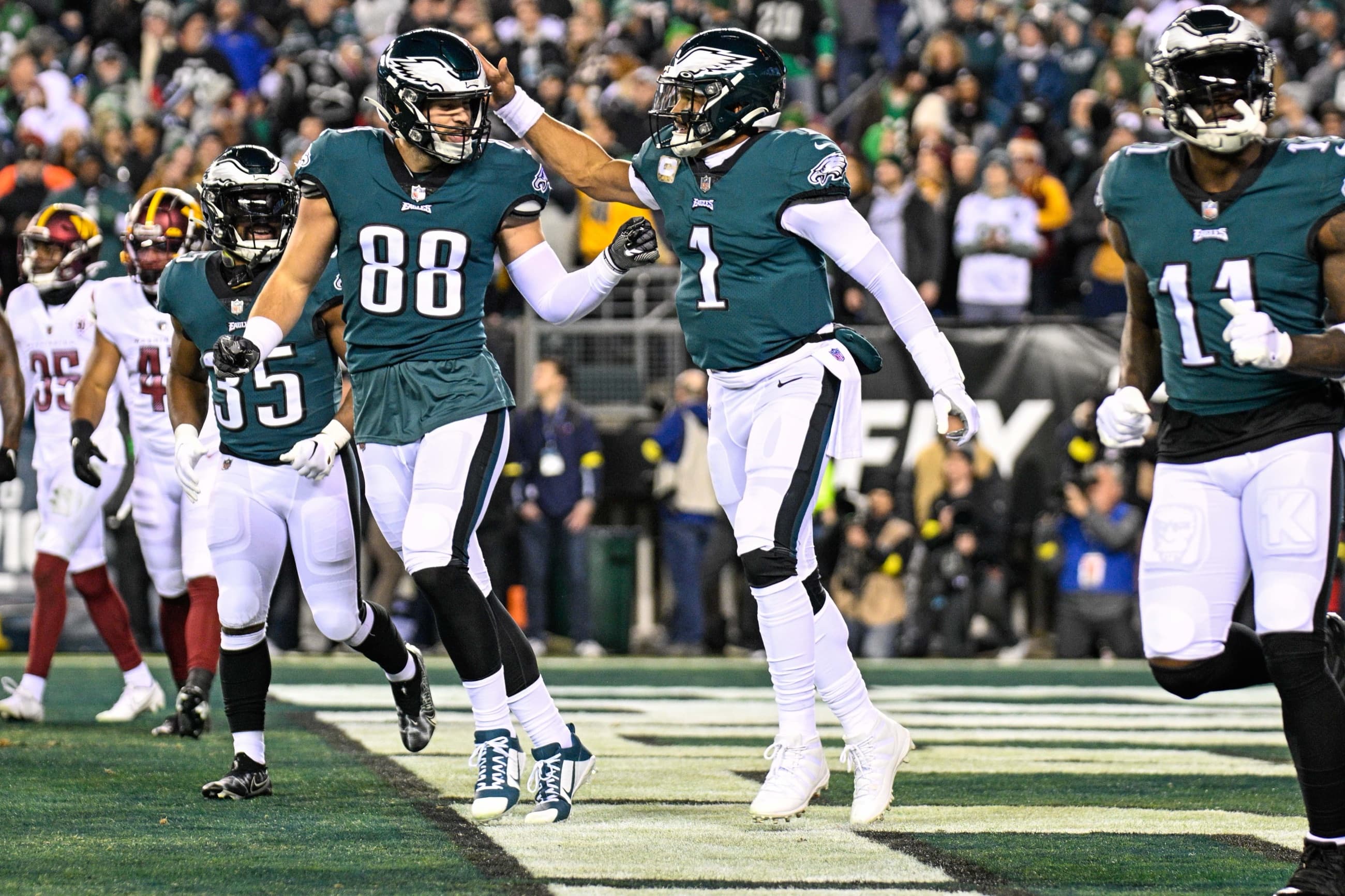 Washington Commanders at Philadelphia Eagles (52510560186)