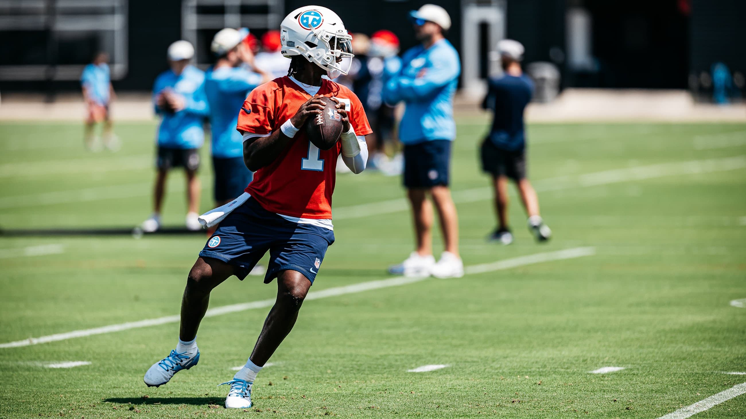 Quarterback Cam Ward #1 of the Tennessee Titans during practice at Vanderbilt Health Football Center on September 1, 2026 in Nashville, TN. Photo By Donald Page/Tennessee Titans