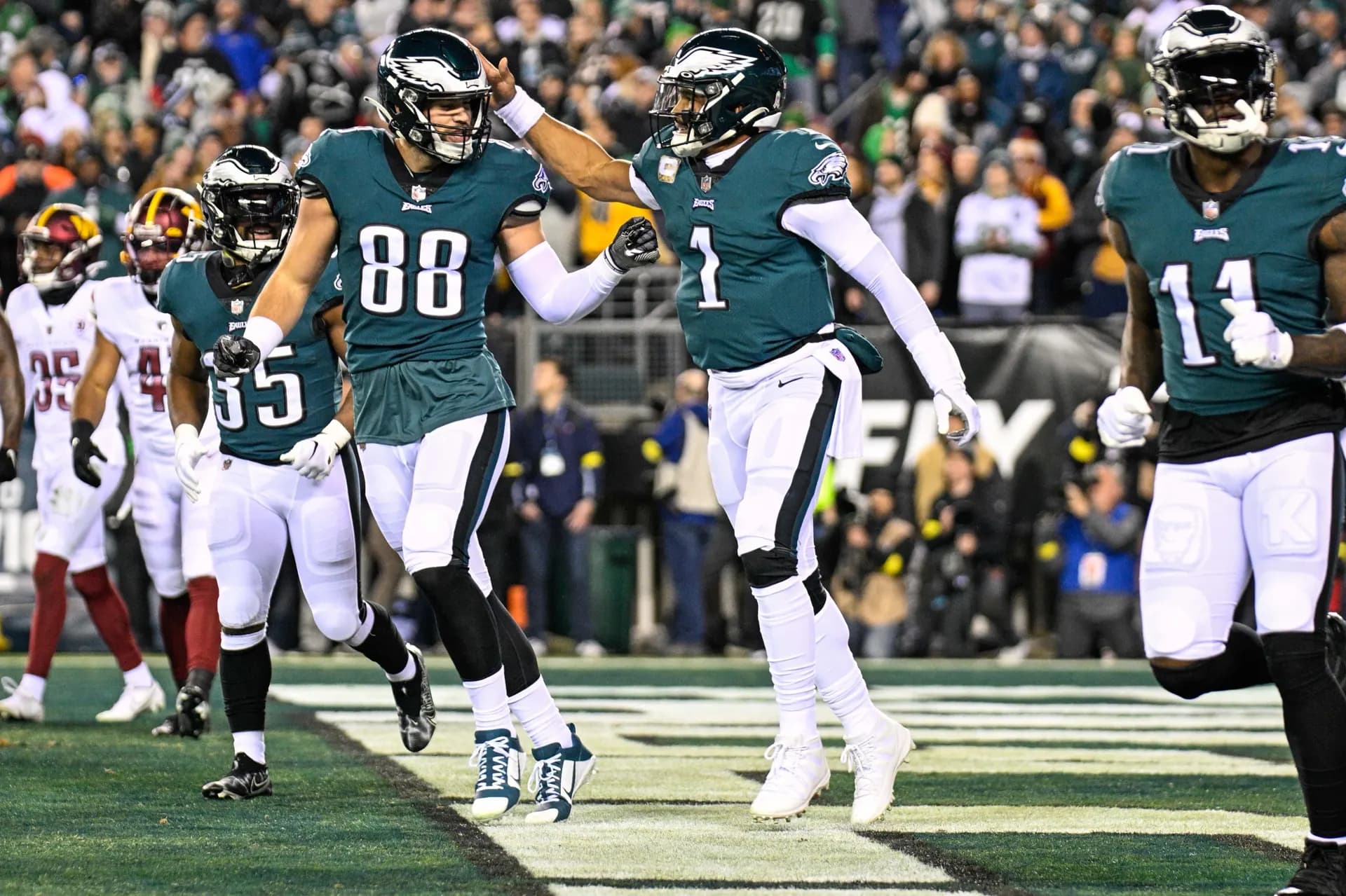 Washington Commanders at Philadelphia Eagles (52510560186)